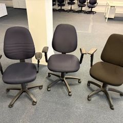 Office Chairs & Furniture  Clearance Sale