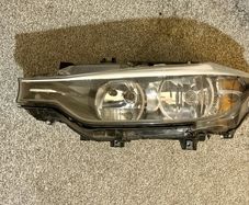 BMW 3 Series Halogen Headlight Passenger Side