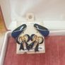 2 pairs 9 ct. gold Australian crystal earrings Image 5