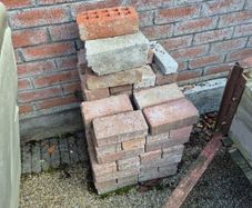 110 cobble lock bricks  200mm x 100mm or 8" x 4"