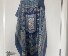 Massimo Dutti Extra Large Silk Scarf