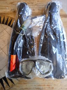 Fins, Snorkel and Mask Set