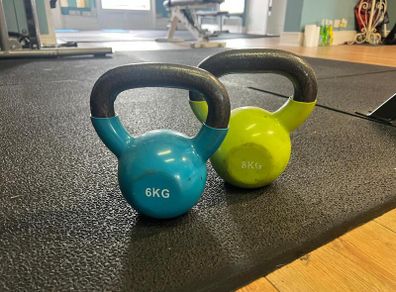 6kg & 8kg Kettlebells