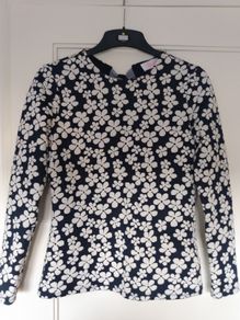 Women's Savida top