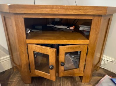 solid wood TV unit