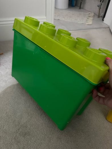larger Lego storage box / green
