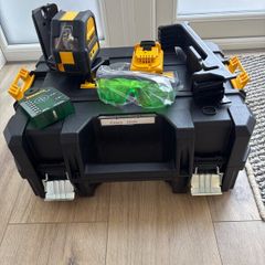 DeWalt Laser Level