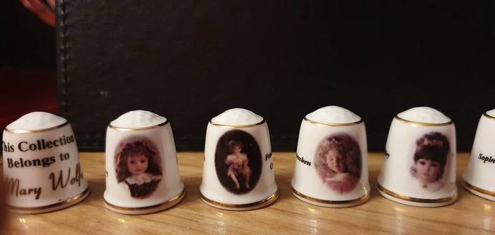 Mayfair Edition Thimble Collection wt Display Stand