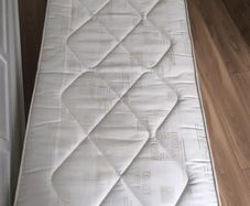 Mattress free, single bed