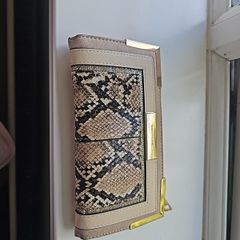 river island purse
