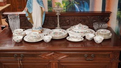 Aynsley Pembroke 34-Piece Fine Bone China Dinner Set for 6