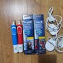Oral b kids electric toothbrush x 2,brand new 8 heads and two charger Image 4