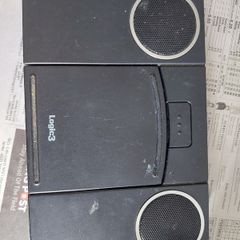 Logik 3  i-station, IPOD speaker, working fine, ideal portable music