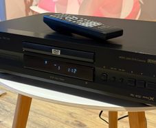 Pioneer DV-535 Audiophile CD and DVD Player - 96kHz 24-bit DAC, Remote Included, Serviced