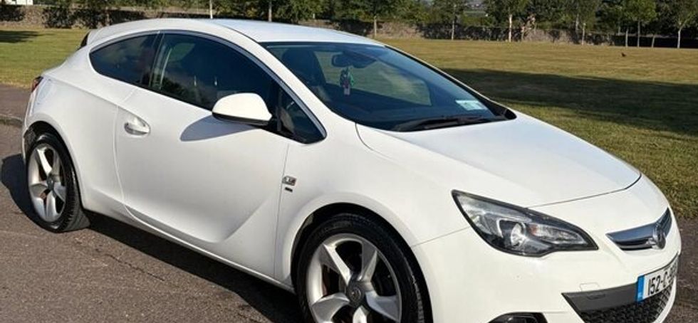 Vauxhall Astra GTC Sri 2015