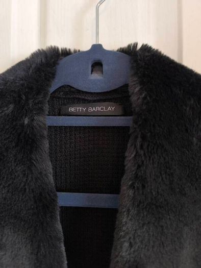 Betty Barclays gilet