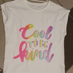 New - Size 31/32 - A Super Cute Tee