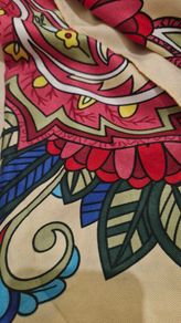 Stunning vibrant scarf