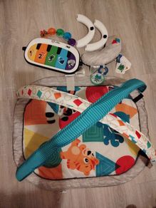 Baby Einstein 4-in-1 Kickin' Tunes Music and Language Discovery Baby Gym