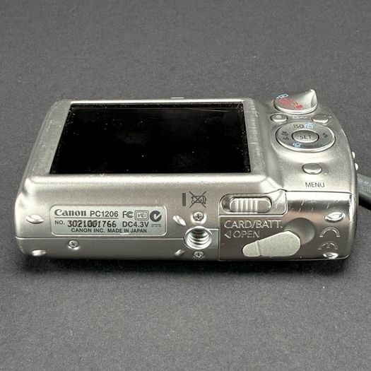 Canon PowerShot Digital ELPH SD900 / Digital IXUS 900 Ti