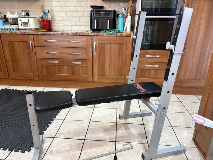 Weight Bench + Chin Up, 50kg Weight, Mats, Bars!
