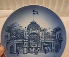 Vintage Tivoli Copenhagen plate