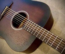 Vintage Statesboro acoustic guitar - as new