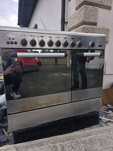 Beumatic Freestanding 90cm dual-fuel cooker