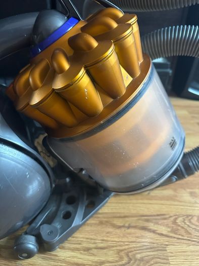 Dyson DC39 Animal Cylinder Vacuum Cleaner