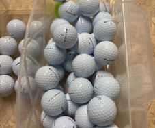Tour response golf balls