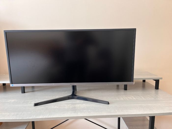 Samsung 34 inch Ultra Wide Monitor