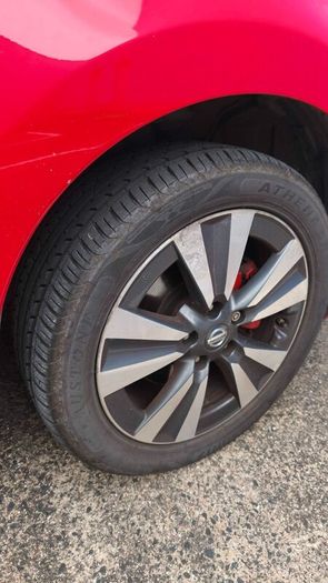 2015 Nissan Leaf Tekna 24kWh  5,950 ONO