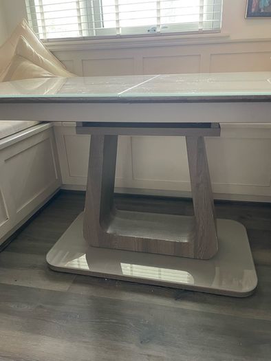 tempered glass extendable  table, driftwood colour base