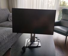 Computer screen