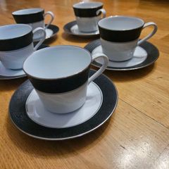 Vintage Noritake Japan. 5 Cups & Saucers.