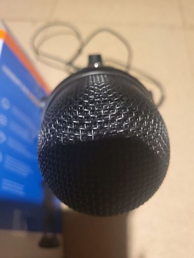 Logitech Blue Yeti USB Microphone