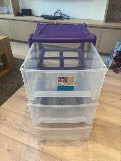 3 drawer unit