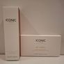 Iconic London Get Cheeky Face Powder Palette & Face Mist Prep Set Blur Image 3