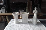 3 porcelain pieces