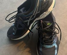 Asics GT 2000 - Size Uk 10 / Eu 44.5