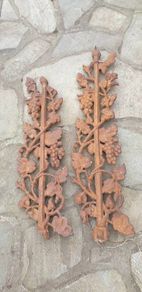 victorian cast iron grapevine stair spindals. 20