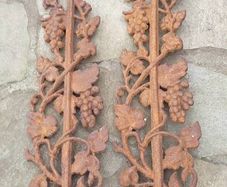 victorian cast iron grapevine stair spindals