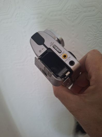 Sony Cyber shot DSC F55 untested