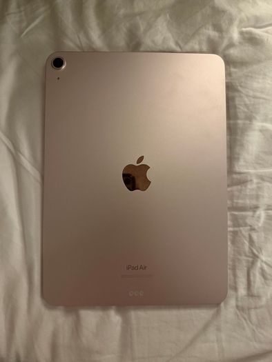 iPad Air 5th Generation 64GB