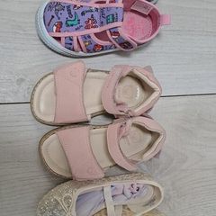 Size EU 24/Uk 7 sandals