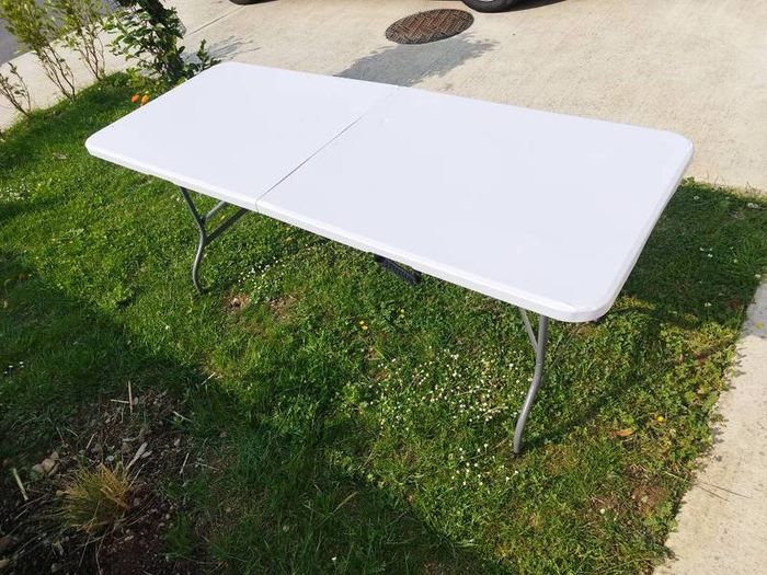 Foulding table