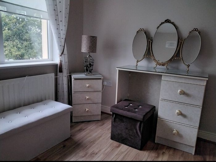 Victorian Style Dressing table