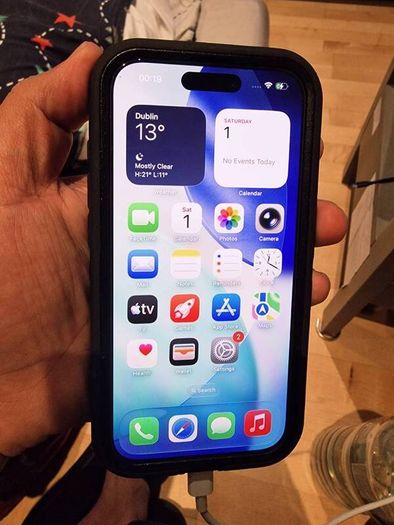 iphone 15 pro 128gb in excellent condition