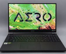 Creator/gaming laptop Gigabyte AERO 15 OLED YC  i9 / RTX 3080 / 4K OLED / 64GB RAM