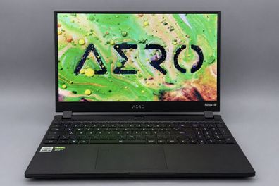 Creator/gaming laptop Gigabyte AERO 15 OLED YC  i9 / RTX 3080 / 4K OLED / 64GB RAM